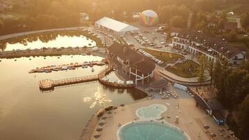 Отель Hotel Molo Resort Osiek